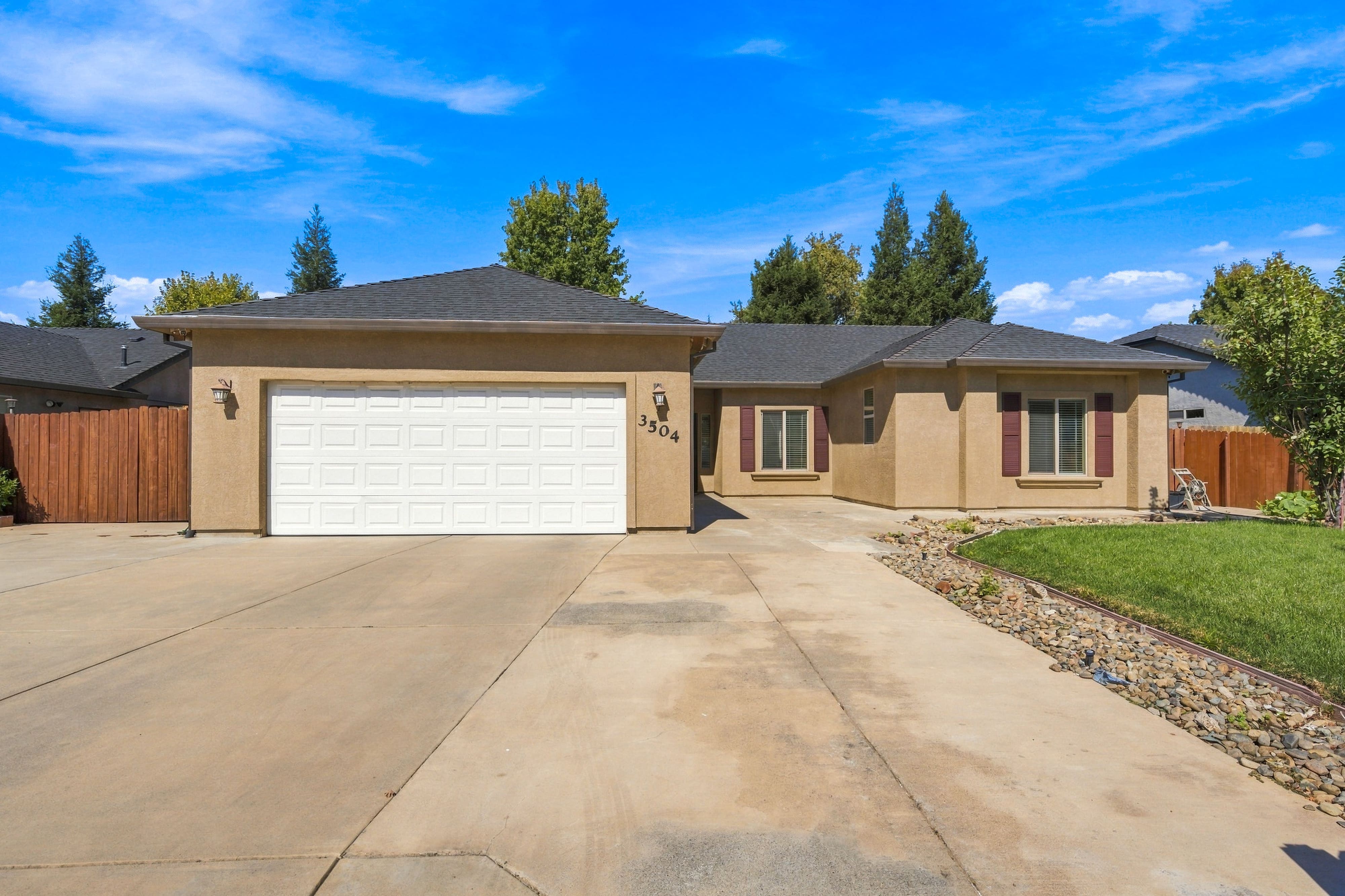 3504 Humbug Dr